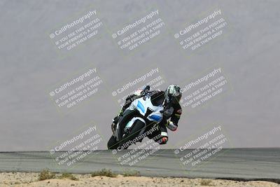 media/Mar-28-2022-Superbike Trackdays (Mon) [[b8603d0f67]]/Advanced Group (1pm-130pm)/Turn 9/